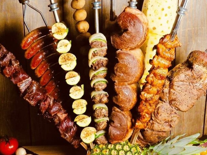【シュラスコ食べ放題&飲み放題付き】20種のシュラスコ食べ放題+80種以上のアルコール飲み放題2時間