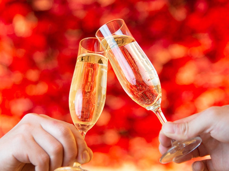 【2時間飲み放題付】特典:スパークリングワインも付いた“プレミアム”結婚式二次会ビュッフェプラン