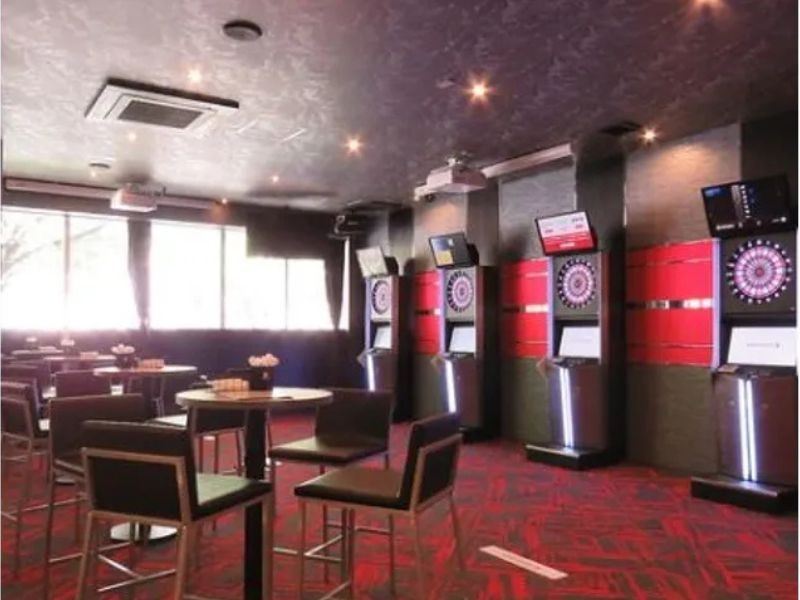 B-GARAGE 名古屋伏見店
