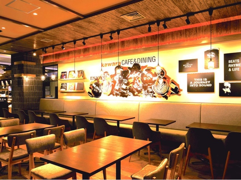 kawara CAFE&DINING KITTE博多店