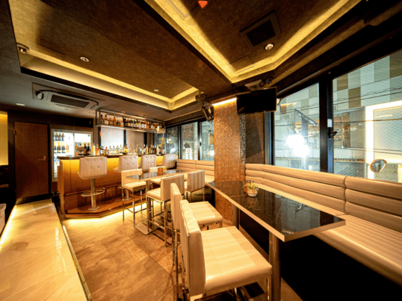 ラグジュアリーバー＆カラオケ ルビー 恵比寿店 LUXURY B