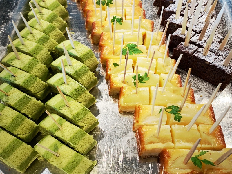 お料理は前菜・メイン・デザートまで、11品よりご提供いたします
ご予算やお好みに応じたお料理内容変更のご相談も承ります