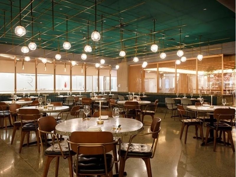 RESTAURANT & BAR ERUTAN ／エルタン