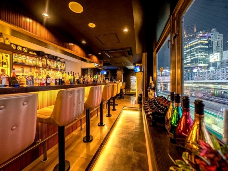 LUXURY BAR PALACE 渋谷駅前店