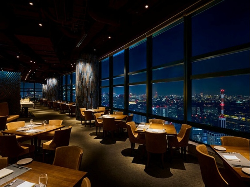 Prime42 steakhouse & sky bar