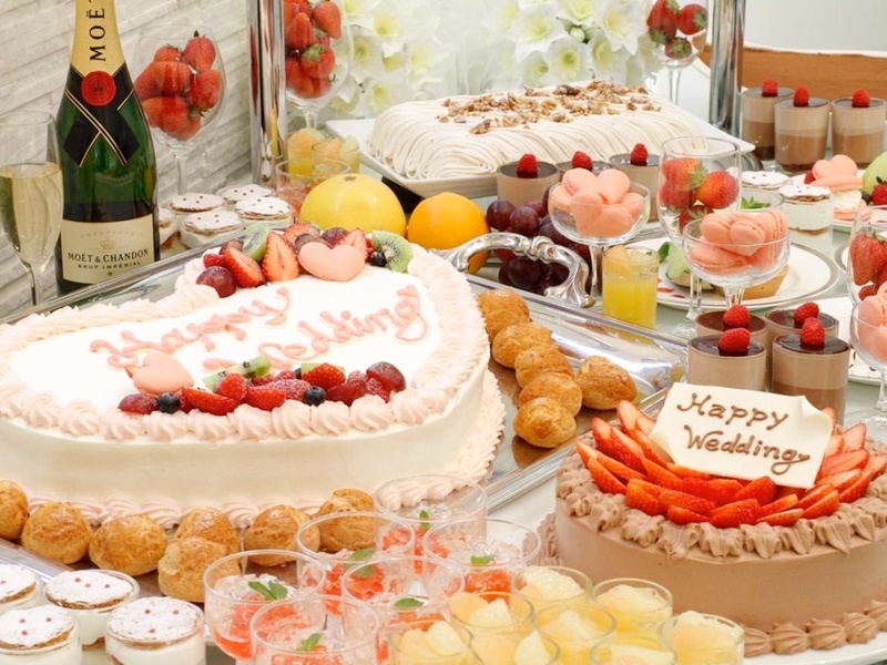 【2時間飲み放題付】豪華絢爛7,650円コース（税抜）〈全10品〉結婚式二次会