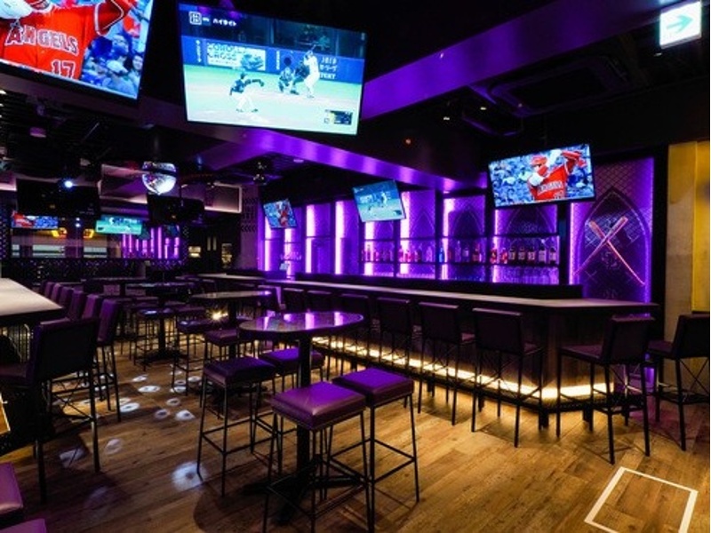Sports Bar STADIUM（スタジアム）