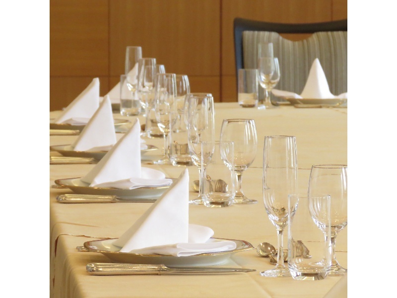 個室宴会場「会食スタイル」