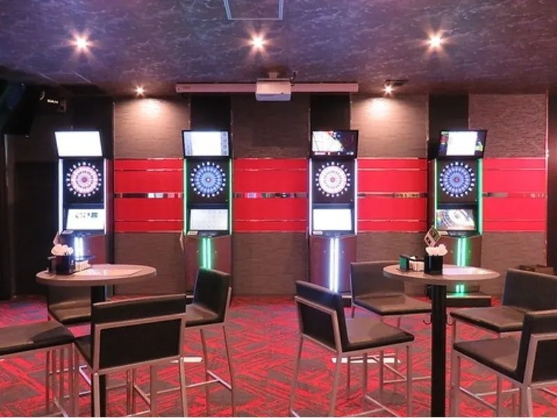 B-GARAGE 名古屋伏見店