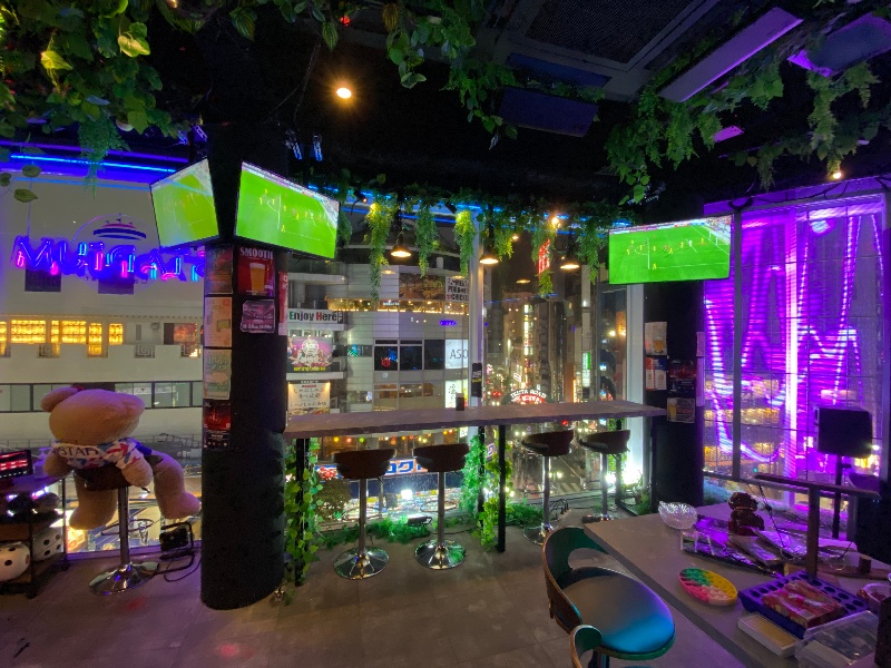 Sports Bar STADIUM（スタジアム）