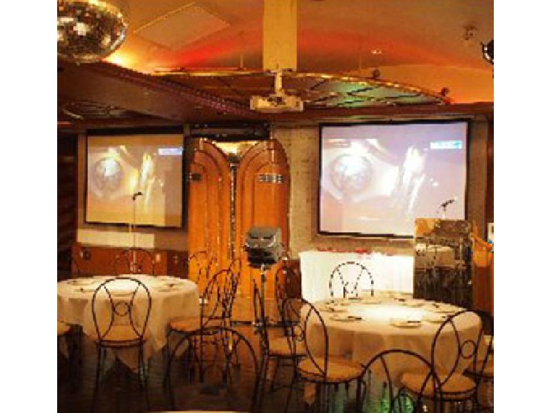 MOLLY MALONE'S　(モーリー・マロンズ)