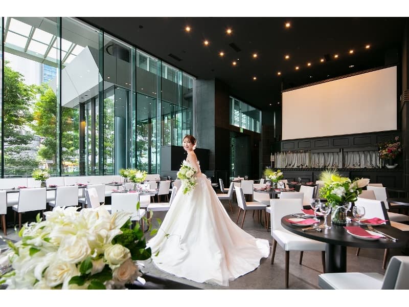【名古屋駅徒歩5分】ルーセントタワー1F
結婚式1.5次会＆２次会に最適です。最大100名様パーティ可能。