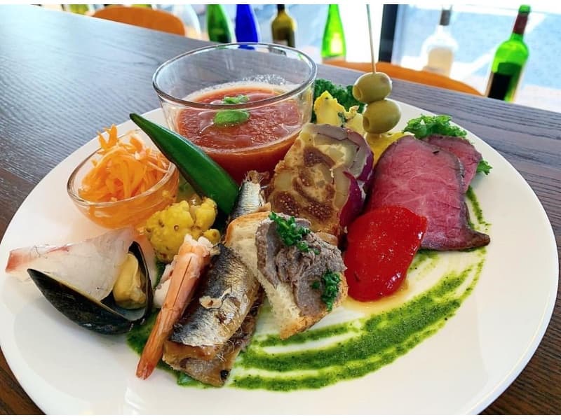 Genreless deli restaurant 25の画像3枚目