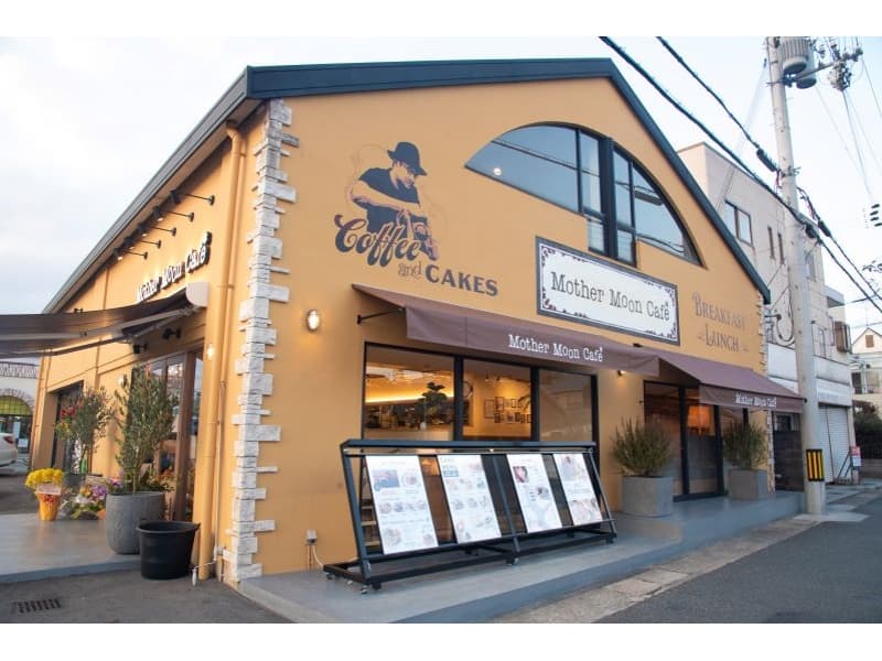 マザームーンカフェ　加古川店の画像1枚目