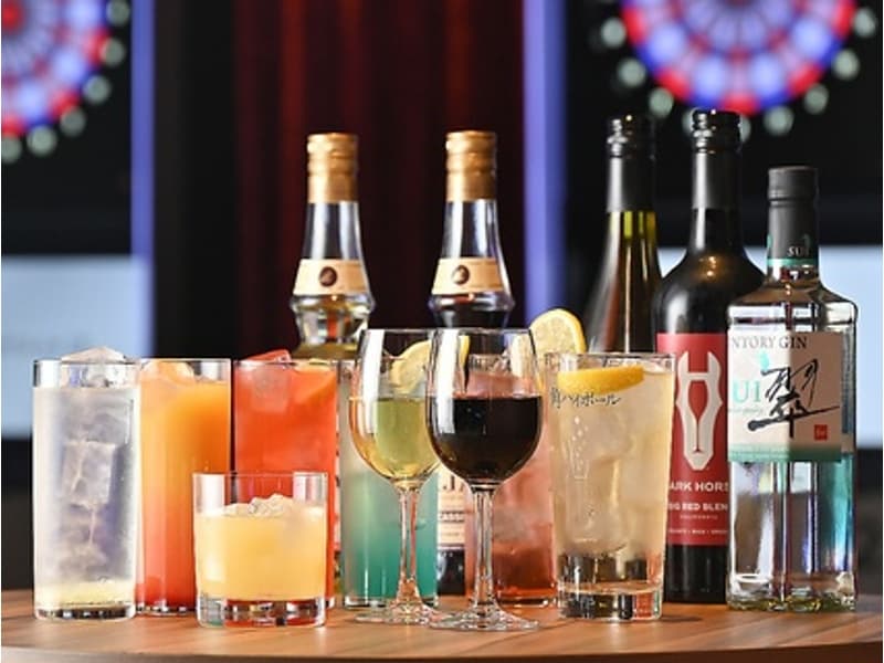 飲み放題がお得★

当店では、豊富なドリンク数多くご用意しております。飲み放題適応ドリンクは80種類！生ビールやよく飲むお酒、ソフトドリンクも♪