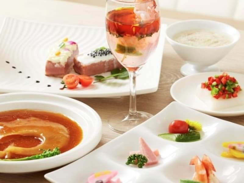 一流店で腕を磨いたシェフが、確かな技術と創意工夫で織りなす本格創作中華料理です。