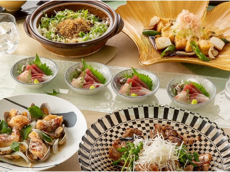 《個室確約》【あおいコース】全7品 2時間飲放付 5830円⇒5300円（税込）