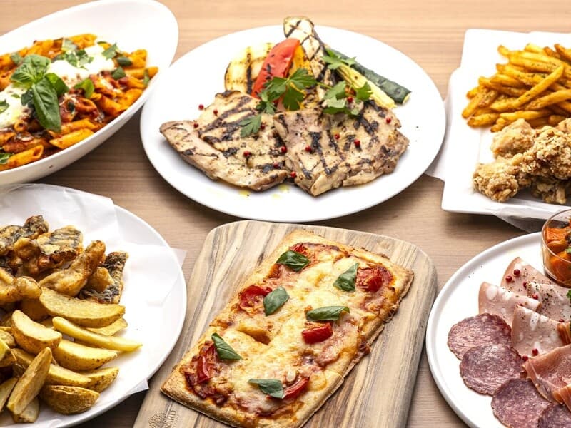 【お料理（例）】
5,500円コースのイメージ写真です。
