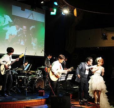 音楽演奏プランもございますので、パーティで演奏をお考えの方はお問合せください。