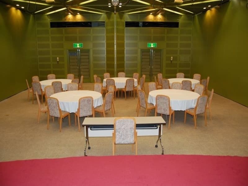 【個室】
円卓会場イメージ