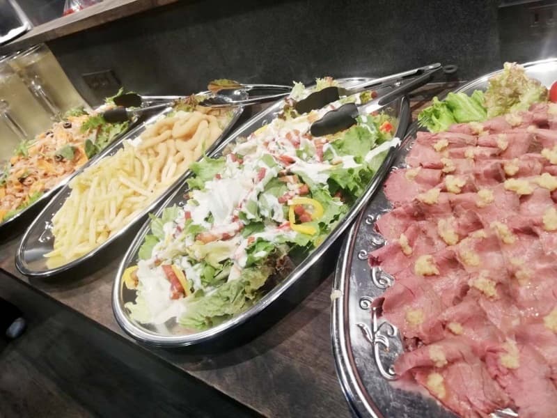 パーティーを彩るお料理も充実！