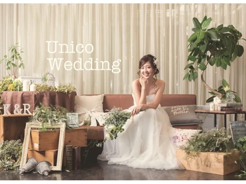 新郎新婦様の思い出の品や、小物を
装飾して、オリジナル装飾もお楽しみいただけます♪店舗にある小物は無料でお貸出も♪