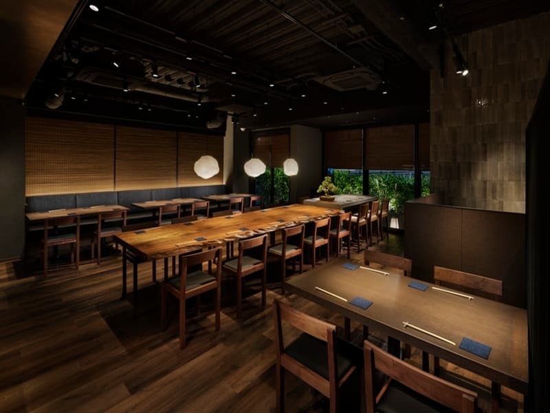 落ち着いた雰囲気の和モダンな店内