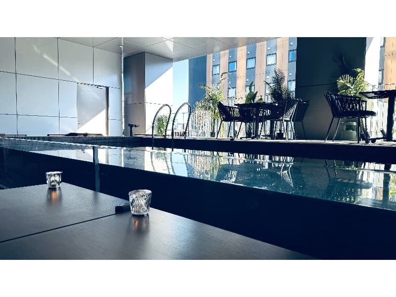 メインフロア_X PLACE water terrace<歌舞伎町タワー5階>