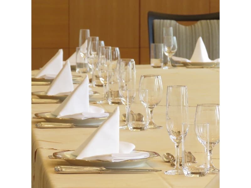 個室宴会場「会食スタイル」