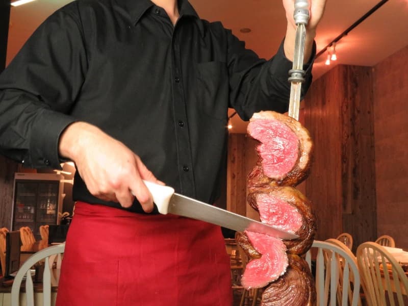 メインのシュラスコは食べ放題