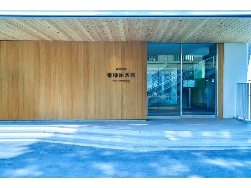 エントランス
2022年3月に全館フルリニューアル
結婚式のみならず、イベント利用の実績多数！
宴会/懇親会/歓送迎会/入社式/総会/キックオフ/アワード/プレス発表会/記者発表会/インバウンド向けツアー/車両展示