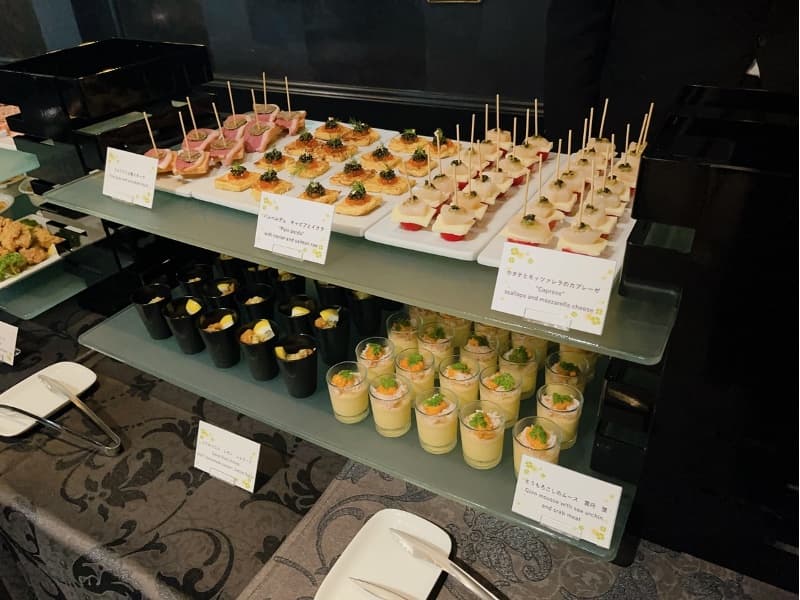 前菜のピンチョスやココット