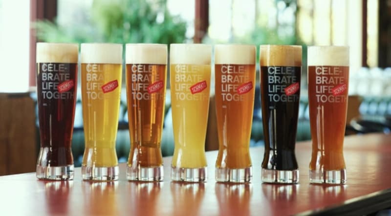 本場ドイツビールが飲み放題！
当店だけのオリジナルビールがお食事付きで飲み放題！お気に入りの一杯が見つかること間違いなし♪常時ボトルビール、タップビール含めて10種類以上をご用意。