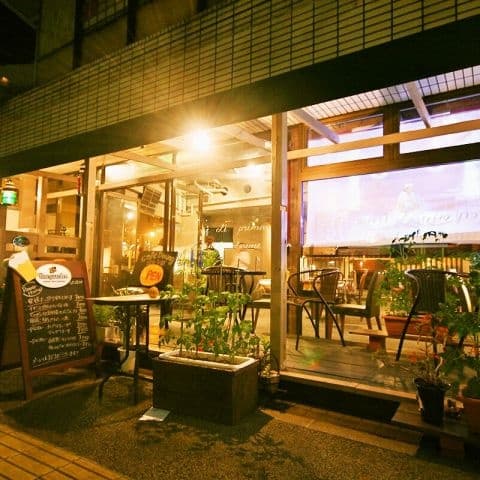 貸切パーティーや大切な宴会の際に「知る人ぞ知るおしゃれなお店」としてゲストを案内できる特別感がございます。