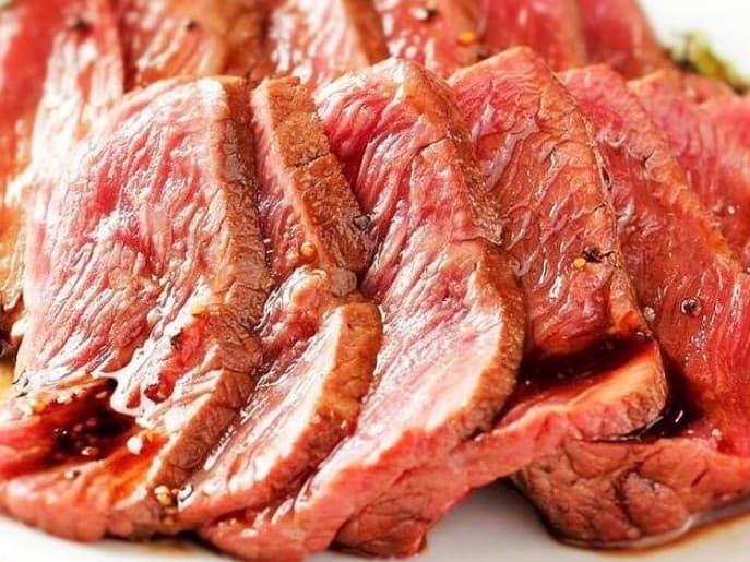 牛肉のステーキ