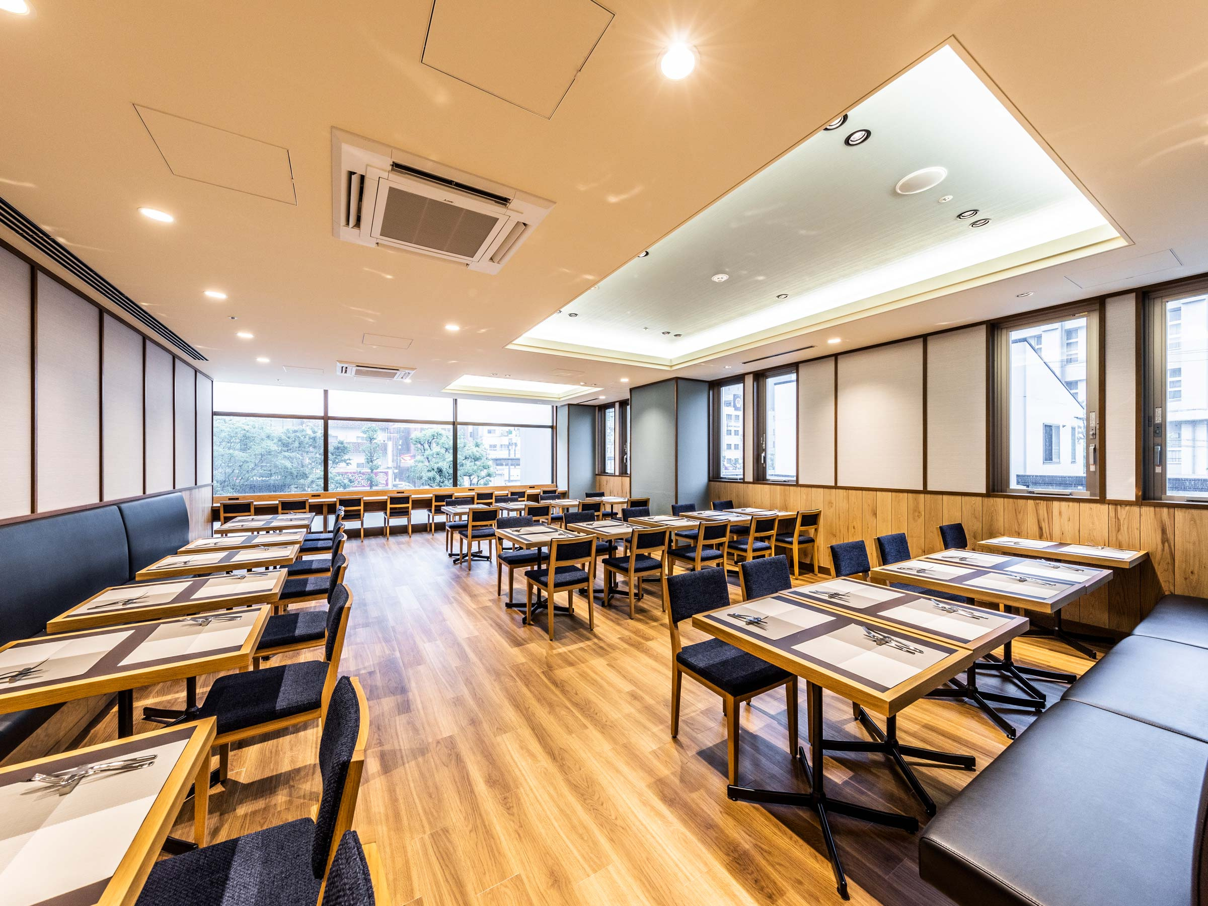 ALLY'S(ホテルグレイスリー大阪なんば店)の画像1枚目
