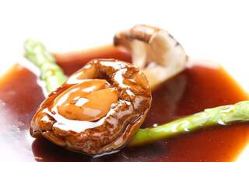 《『活あわび煮』飲み放題付きプラン》大皿宴会プラン【竹】個室宴会 13,637円(税込)15,000円(税サ込)《個室完備》