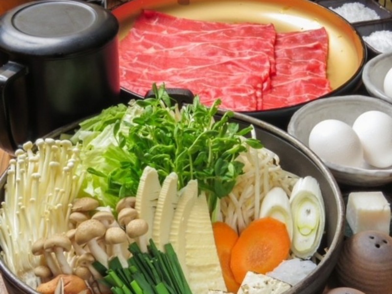 【食べ飲み放題】すきやき ※3つのコースからお選びいただけます