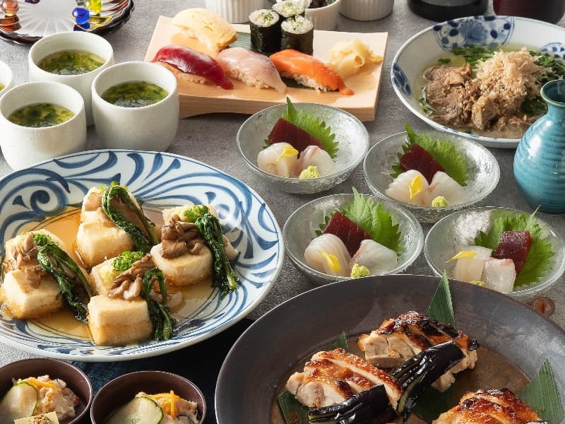 【あかつきコース】全9品 2時間飲放題付5280円⇒4800円(税込)