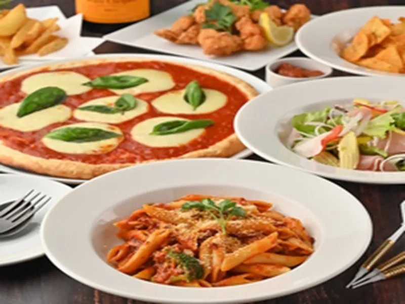 少人数利用も可【スタンダードコース】5品2H飲放題★お食事と飲放題をカジュアルに!
