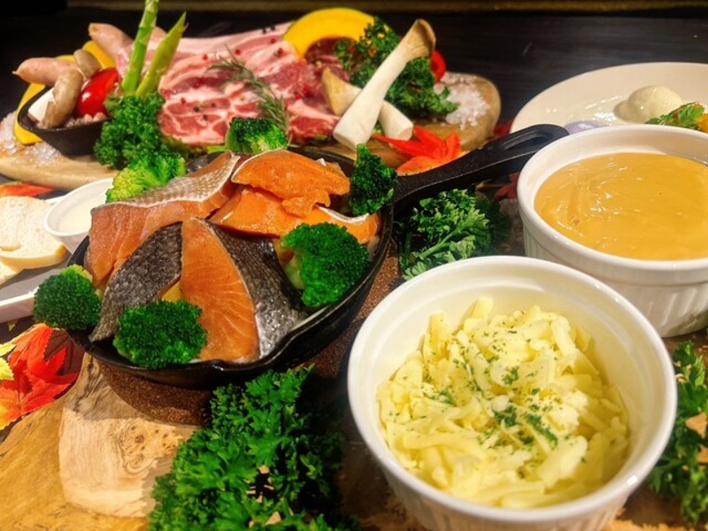 【お得なライトプラン!】料理5品+フリードリンクお一人4,000円