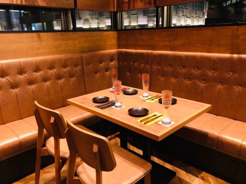 「テーブル席」
着席:最大69名様、立食:最大80名様まで収容可能(20名様から貸切OK♪)