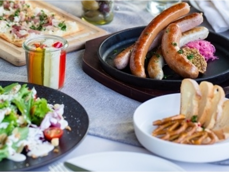 本格ドイツ料理とクラフトビールで乾杯!