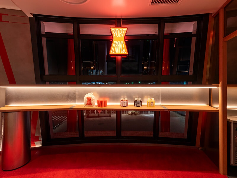 Wi-Fi・電源完備、バリアフリー対応。設備も充実した、すべてのゲストに優しいパーティー空間です。