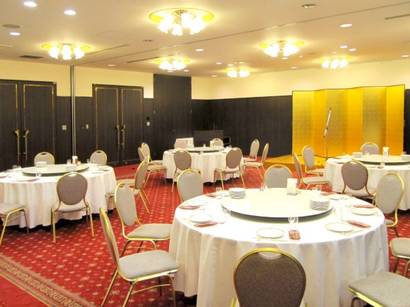 中宴会場 りんどう・つばき