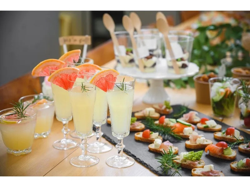 ビュッフェ料理からおしゃれなピンチョスまでパーティシーンに合わせてご提案