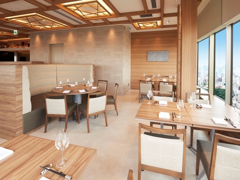 ブース席
東京を一望できるおしゃれ空間で思い出に残る宴会をサポートいたします。