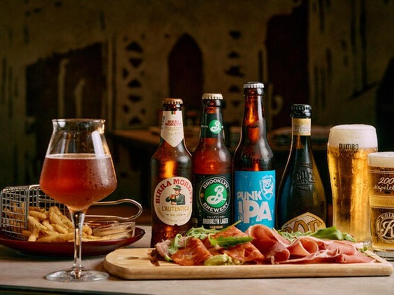 瓶ビールは世界中から約20種を厳選
