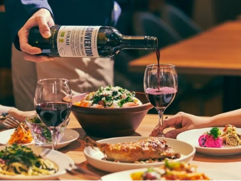 【景品抽選ゲーム付】ビュッフェ9品＋フリードリンク スタンダードプラン♪