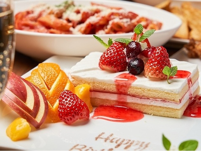 【誕生日・記念日に】お祝い事には当店で決まり★+1500円でメッセージプレートをご用意しております。